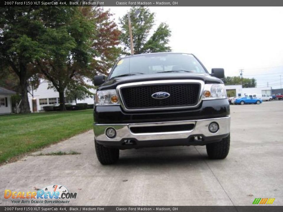2007 Ford F150 XLT SuperCab 4x4 Black / Medium Flint Photo #2