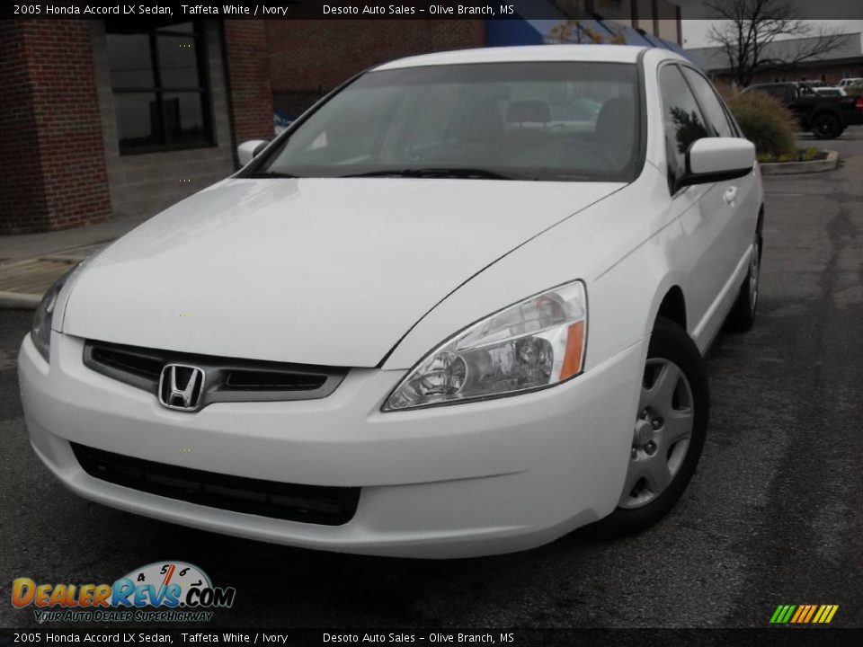 2005 Honda Accord LX Sedan Taffeta White / Ivory Photo #2