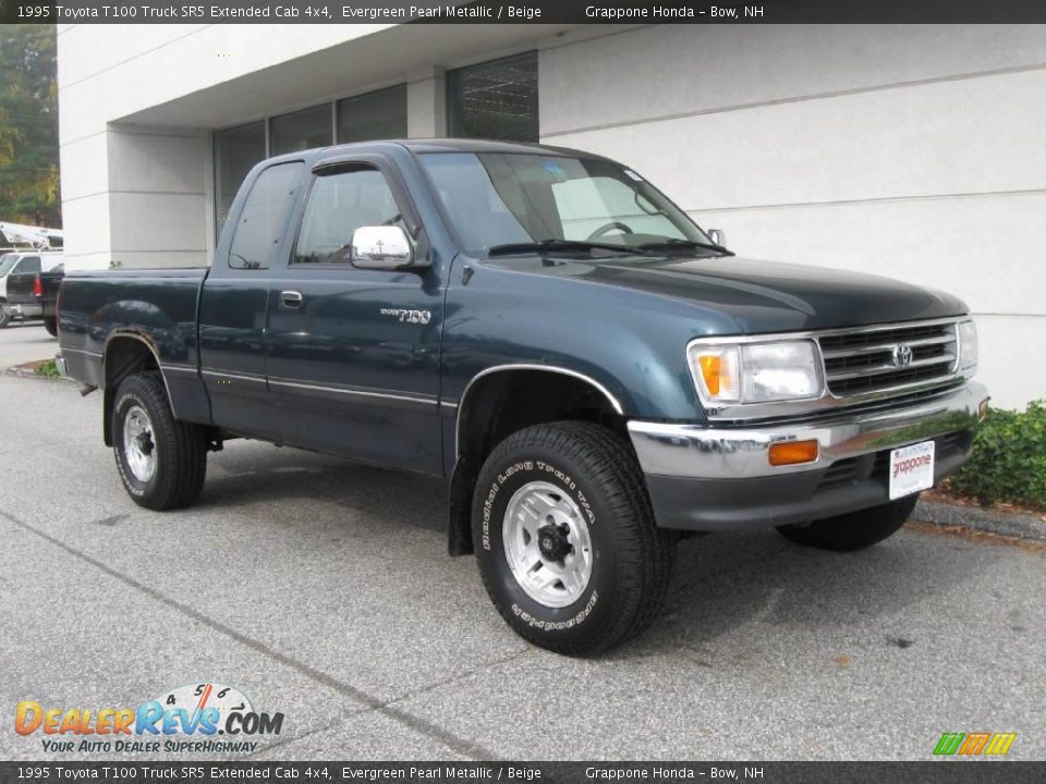 1995 Toyota T100 Truck SR5 Extended Cab 4x4 Evergreen Pearl Metallic / Beige Photo #1