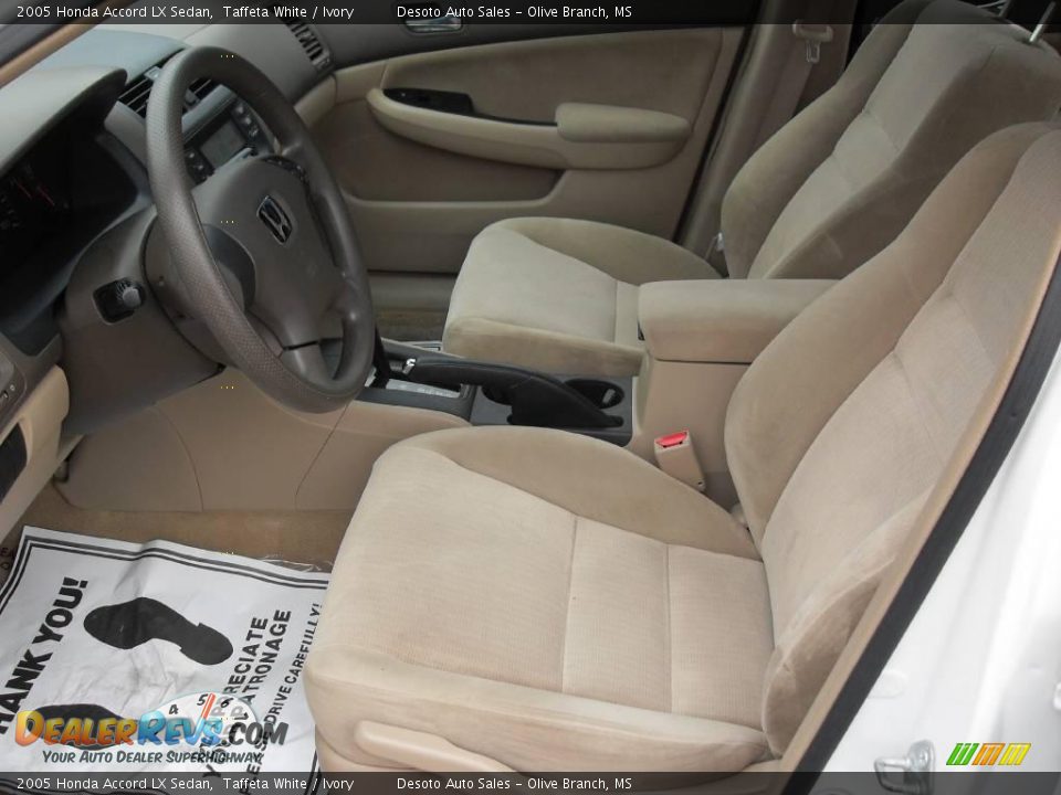 2005 Honda Accord LX Sedan Taffeta White / Ivory Photo #14