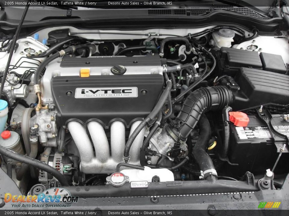 2005 Honda Accord LX Sedan Taffeta White / Ivory Photo #19