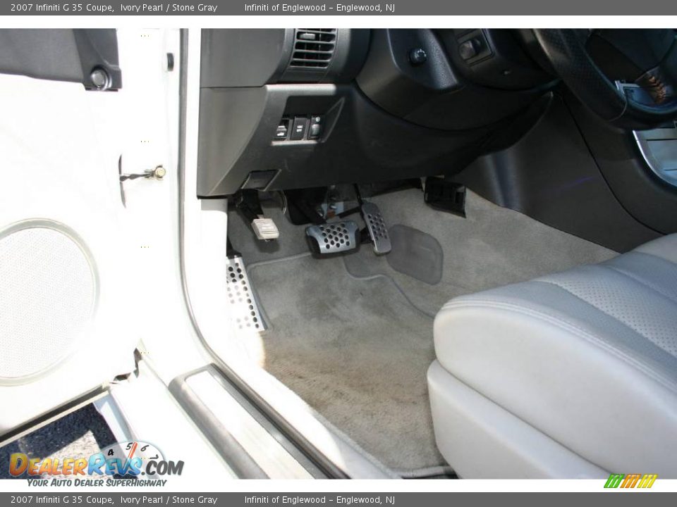 2007 Infiniti G 35 Coupe Ivory Pearl / Stone Gray Photo #11