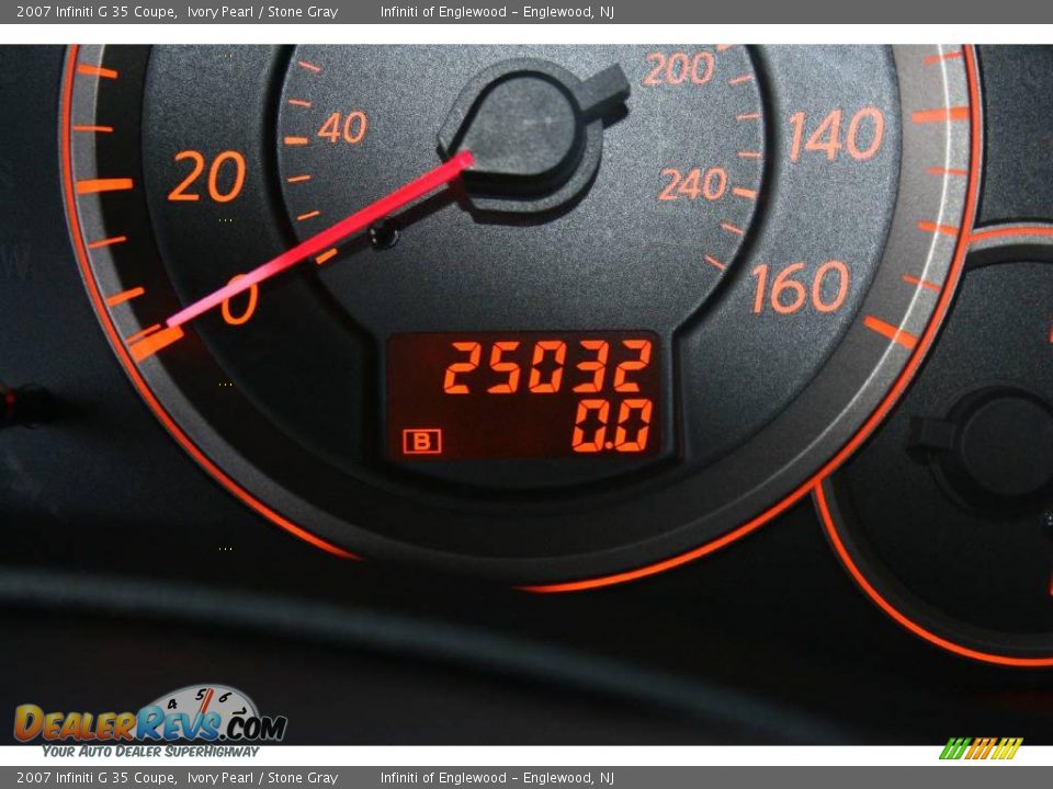2007 Infiniti G 35 Coupe Ivory Pearl / Stone Gray Photo #17