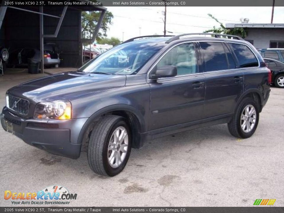 2005 Volvo XC90 2.5T Titanium Gray Metallic / Taupe Photo #3