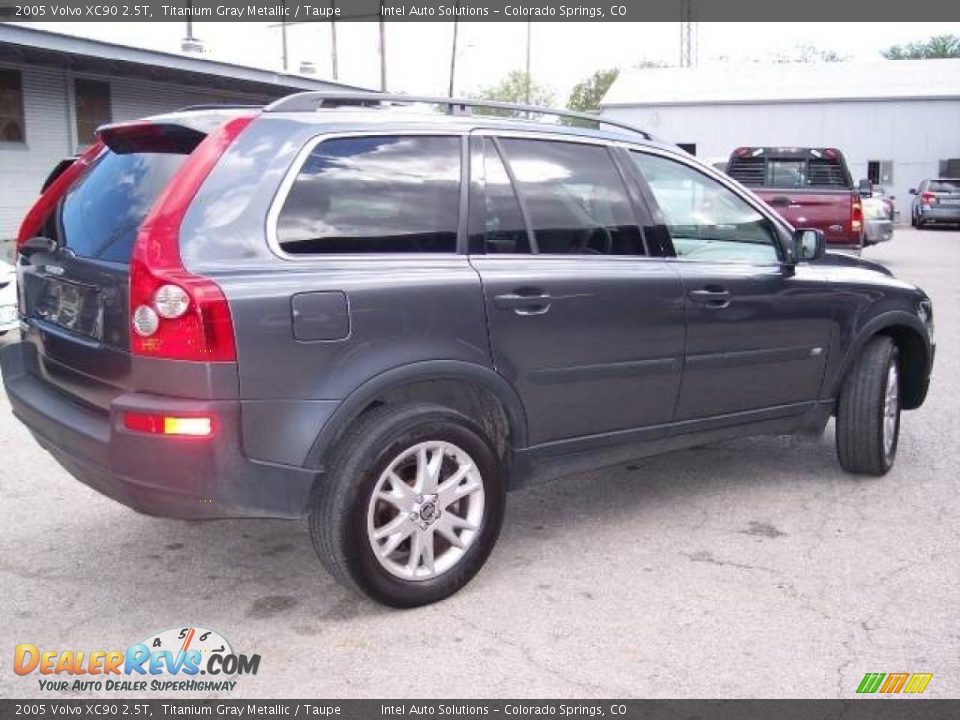 2005 Volvo XC90 2.5T Titanium Gray Metallic / Taupe Photo #5