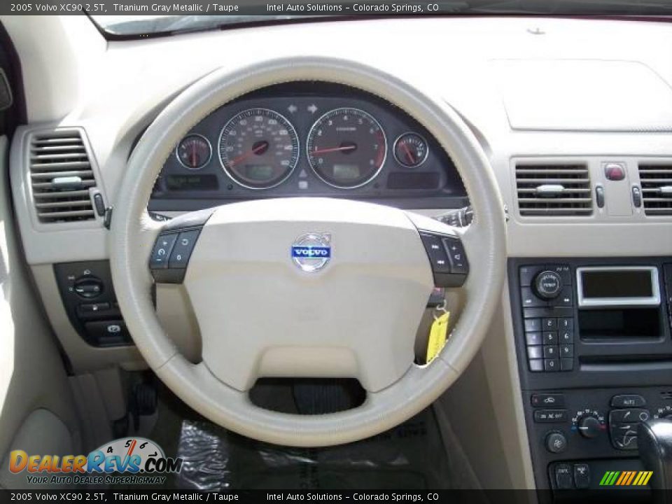 2005 Volvo XC90 2.5T Titanium Gray Metallic / Taupe Photo #8