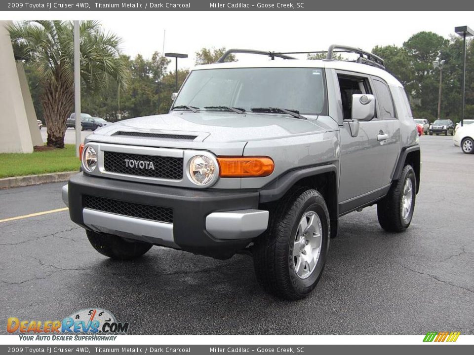 2009 Toyota FJ Cruiser 4WD Titanium Metallic / Dark Charcoal Photo #12