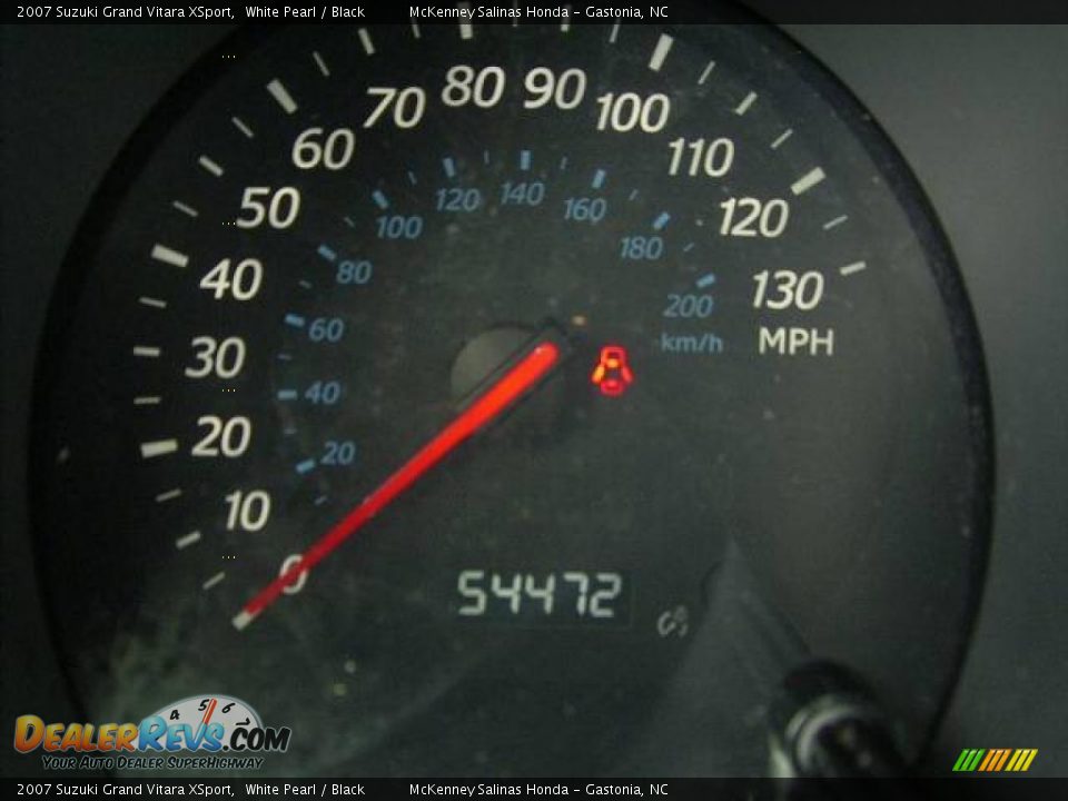 2007 Suzuki Grand Vitara XSport White Pearl / Black Photo #27