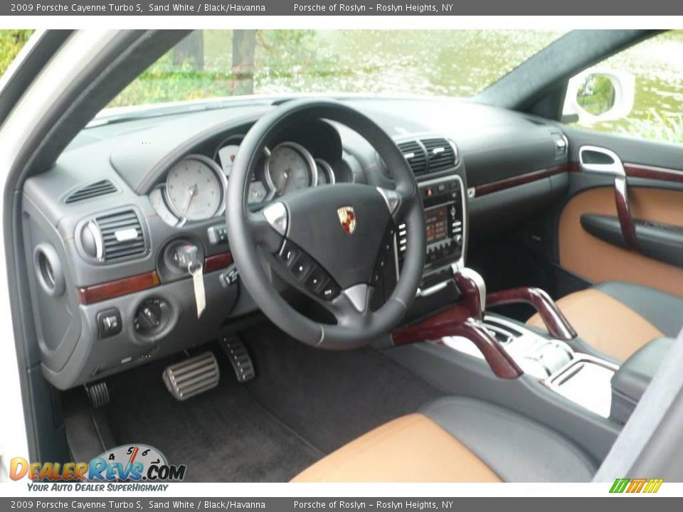 2009 Porsche Cayenne Turbo S Sand White / Black/Havanna Photo #14