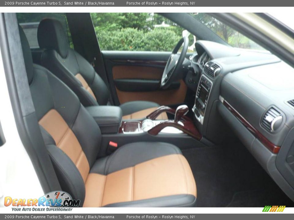 2009 Porsche Cayenne Turbo S Sand White / Black/Havanna Photo #21