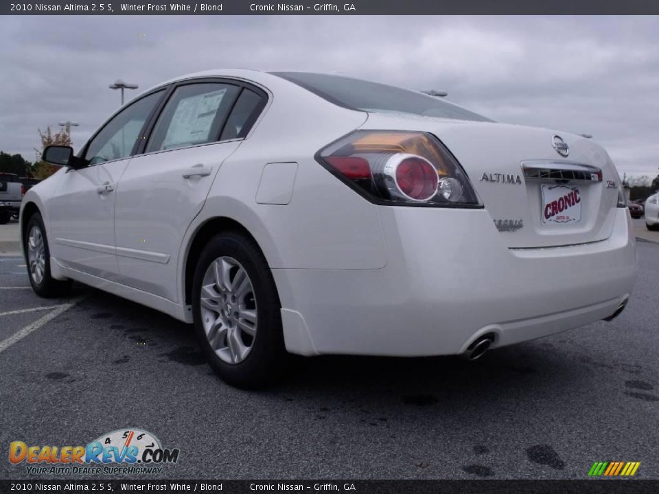 2010 Nissan Altima 2.5 S Winter Frost White / Blond Photo #3