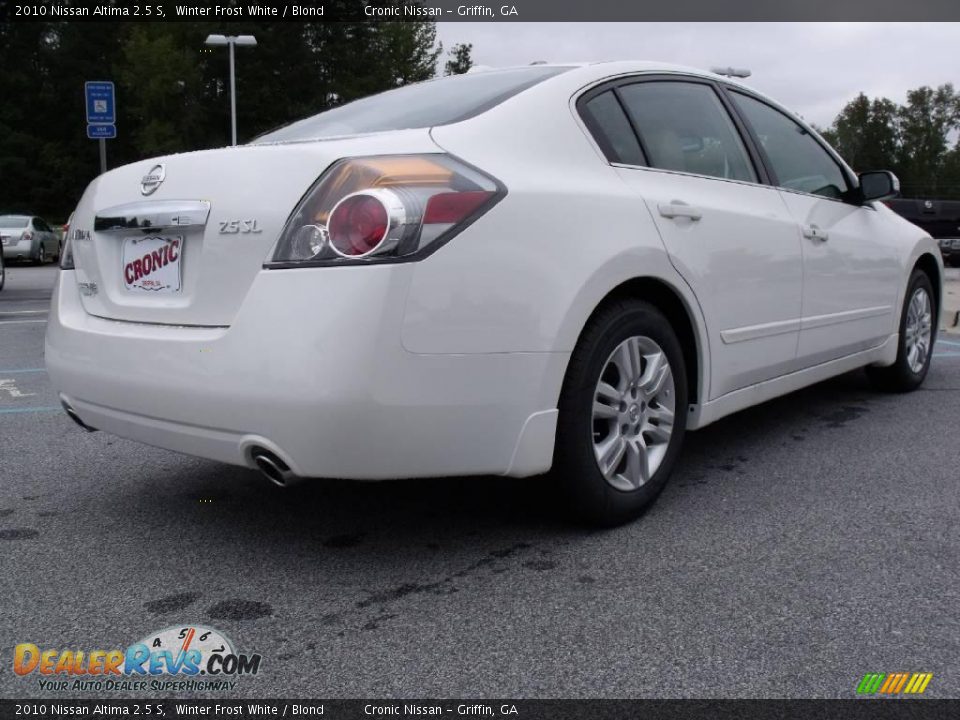 2010 Nissan Altima 2.5 S Winter Frost White / Blond Photo #5