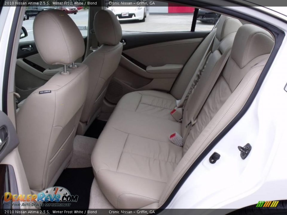 2010 Nissan Altima 2.5 S Winter Frost White / Blond Photo #11