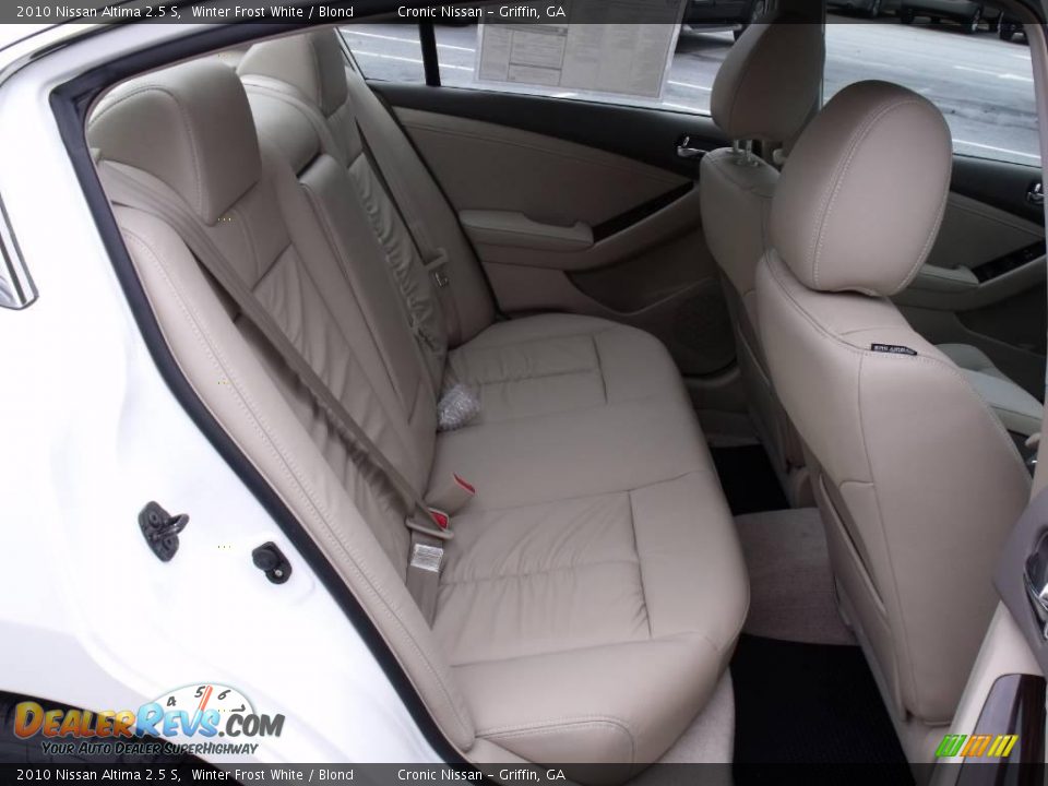 2010 Nissan Altima 2.5 S Winter Frost White / Blond Photo #13