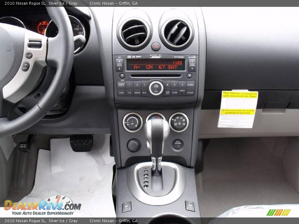 2010 Nissan Rogue SL Silver Ice / Gray Photo #8