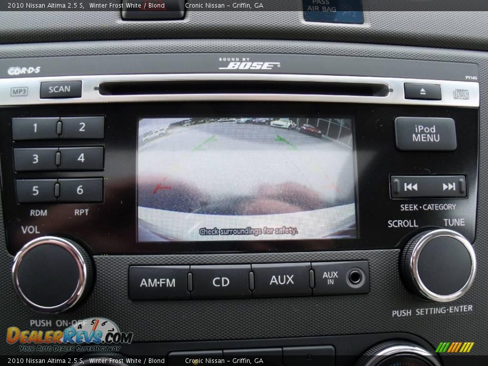 2010 Nissan Altima 2.5 S Winter Frost White / Blond Photo #18