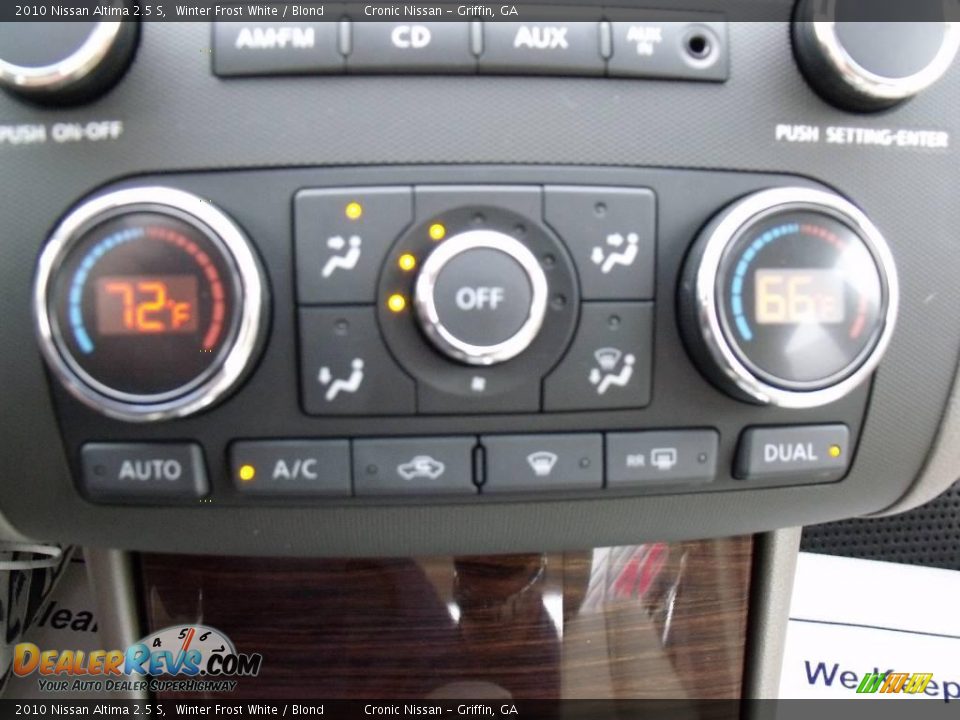 2010 Nissan Altima 2.5 S Winter Frost White / Blond Photo #19