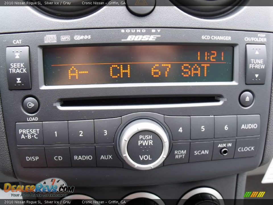 2010 Nissan Rogue SL Silver Ice / Gray Photo #11