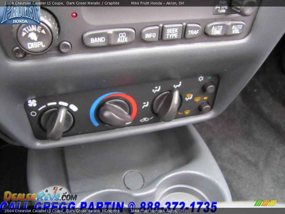 2004 Chevrolet Cavalier LS Coupe Dark Green Metallic / Graphite Photo #19