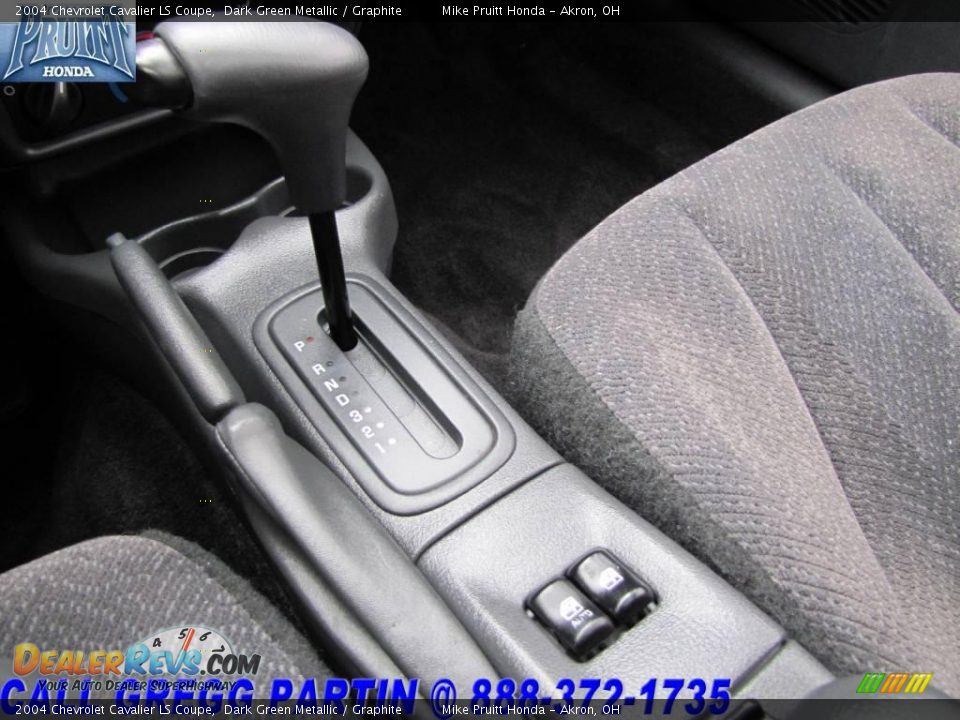 2004 Chevrolet Cavalier LS Coupe Dark Green Metallic / Graphite Photo #20