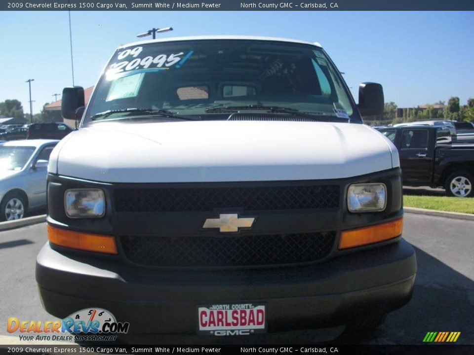 2009 Chevrolet Express 1500 Cargo Van Summit White / Medium Pewter Photo #2