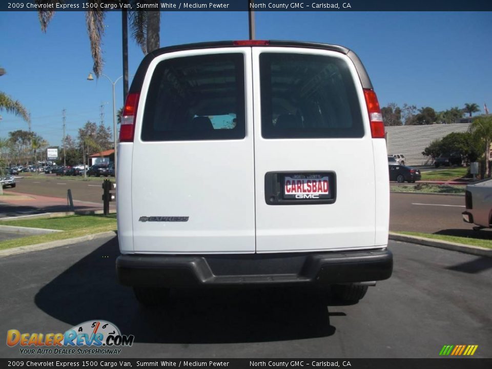 2009 Chevrolet Express 1500 Cargo Van Summit White / Medium Pewter Photo #6