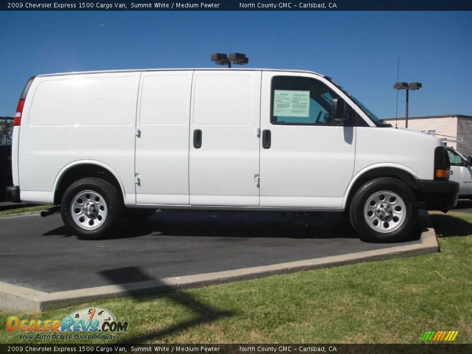 2009 Chevrolet Express 1500 Cargo Van Summit White / Medium Pewter Photo #8