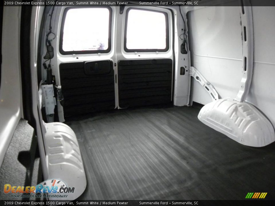 2009 Chevrolet Express 1500 Cargo Van Summit White / Medium Pewter Photo #8