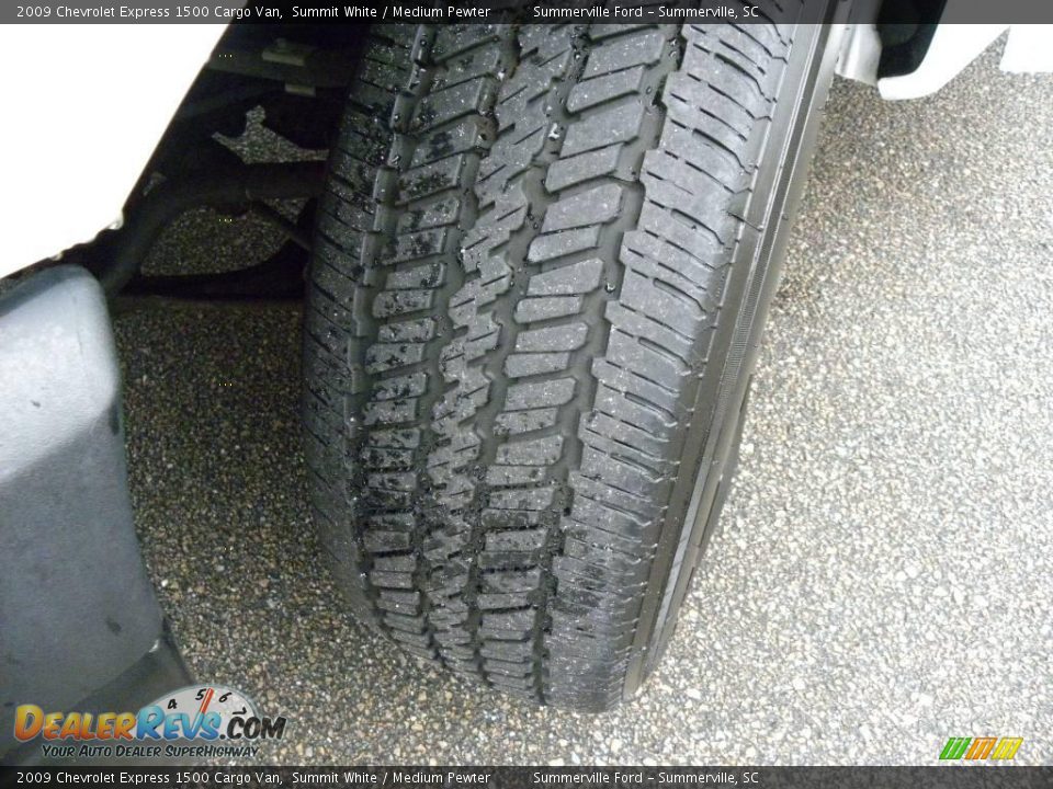 2009 Chevrolet Express 1500 Cargo Van Summit White / Medium Pewter Photo #14
