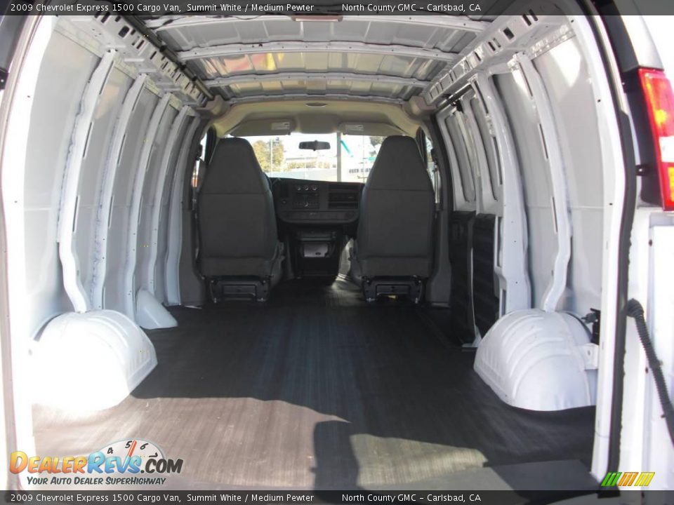 2009 Chevrolet Express 1500 Cargo Van Summit White / Medium Pewter Photo #28