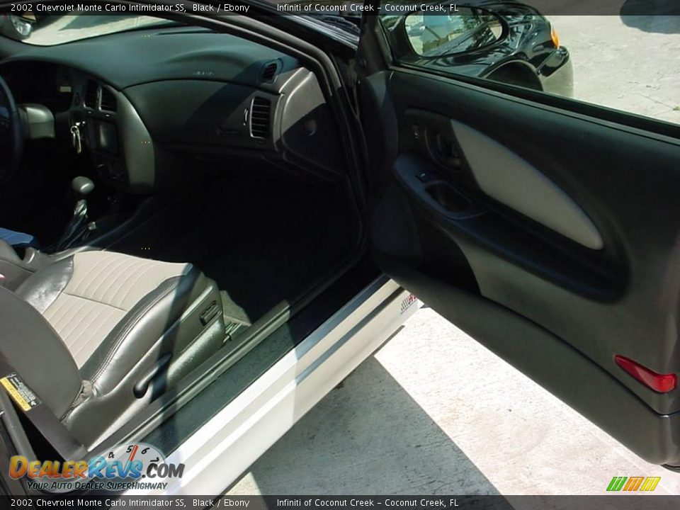 2002 Chevrolet Monte Carlo Intimidator SS Black / Ebony Photo #18