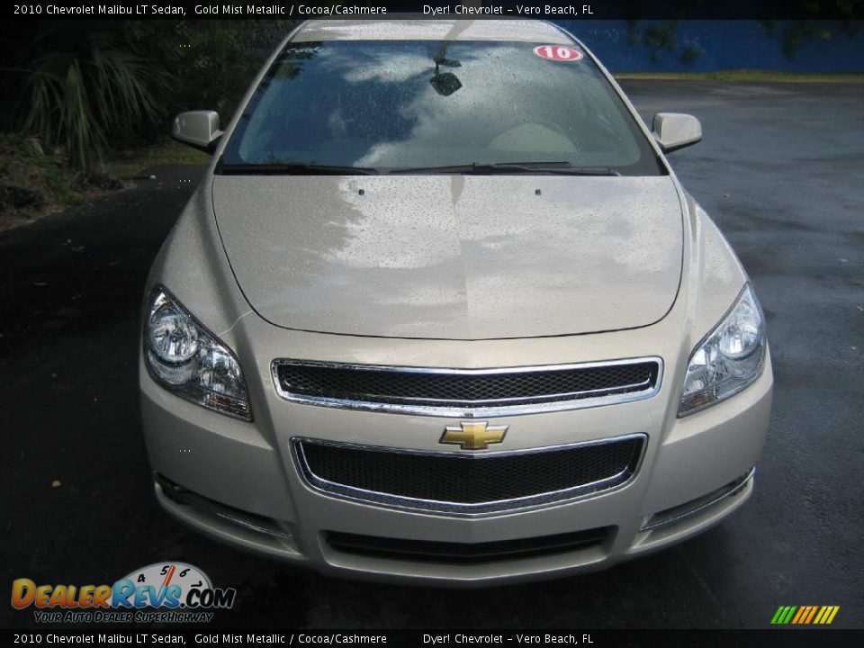 2010 Chevrolet Malibu LT Sedan Gold Mist Metallic / Cocoa/Cashmere Photo #3