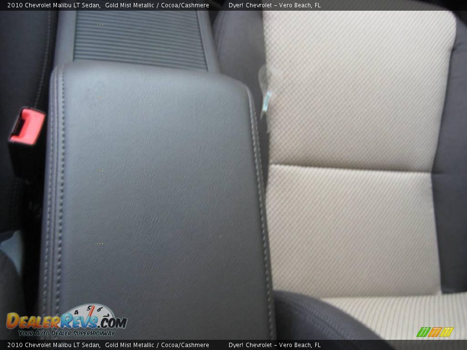 2010 Chevrolet Malibu LT Sedan Gold Mist Metallic / Cocoa/Cashmere Photo #18
