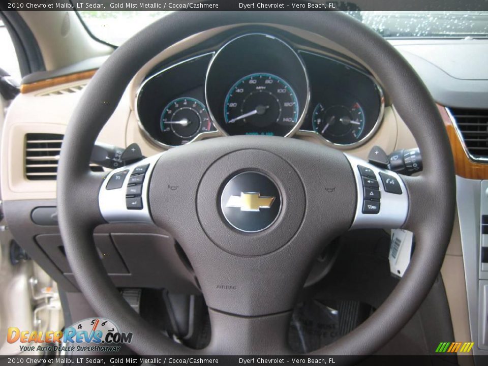 2010 Chevrolet Malibu LT Sedan Gold Mist Metallic / Cocoa/Cashmere Photo #21