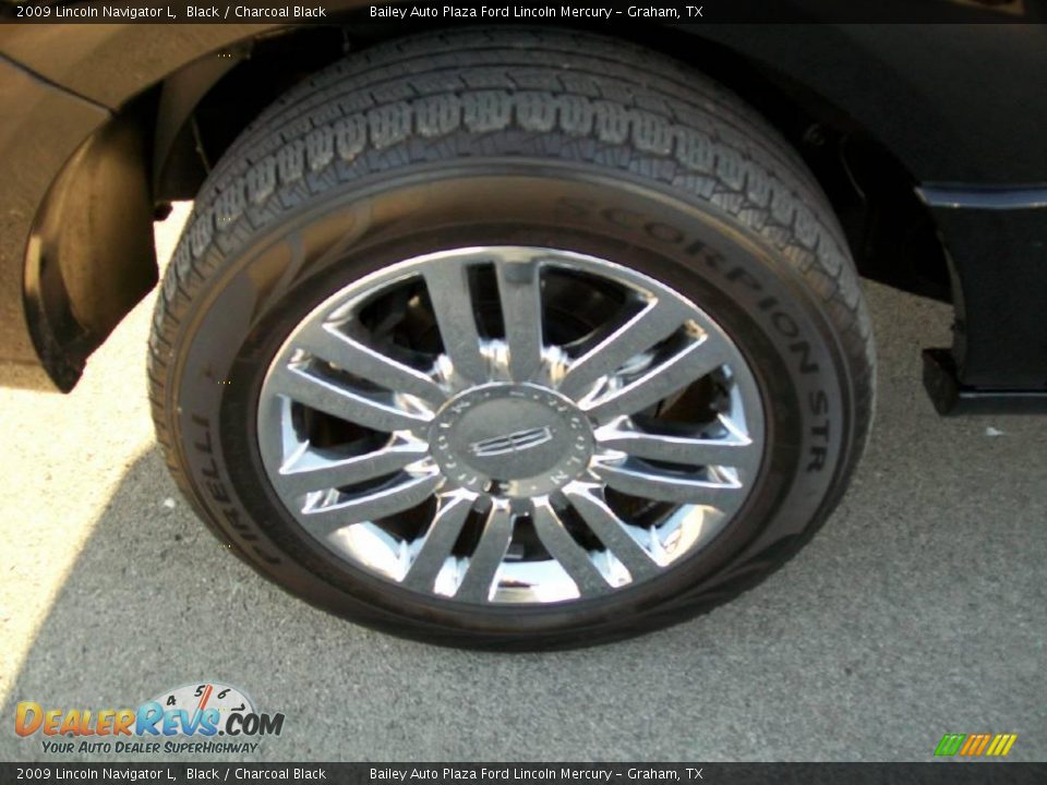 2009 Lincoln Navigator L Black / Charcoal Black Photo #11