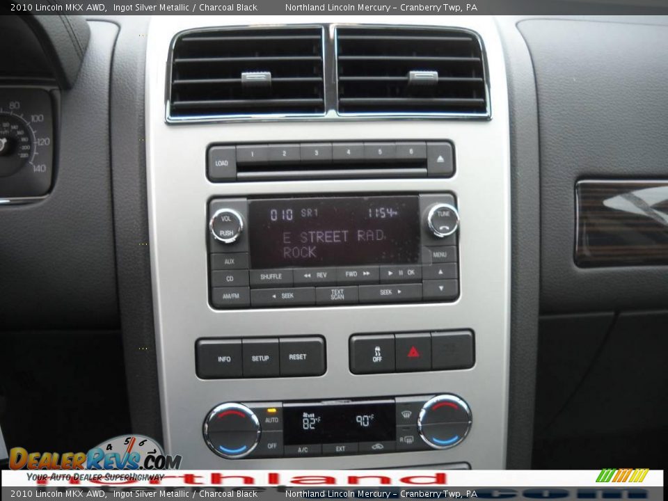 2010 Lincoln MKX AWD Ingot Silver Metallic / Charcoal Black Photo #17