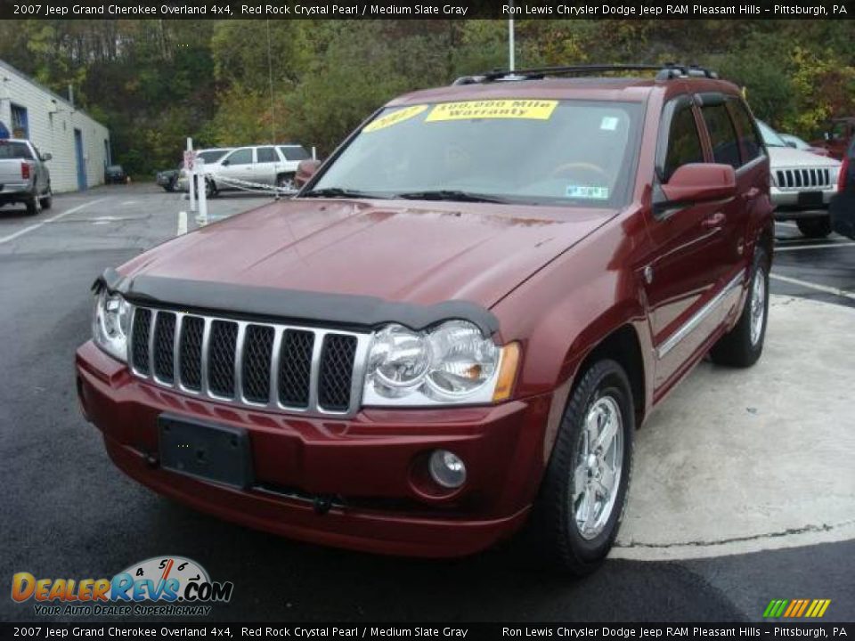 2007 Jeep Grand Cherokee Overland 4x4 Red Rock Crystal Pearl / Medium Slate Gray Photo #8