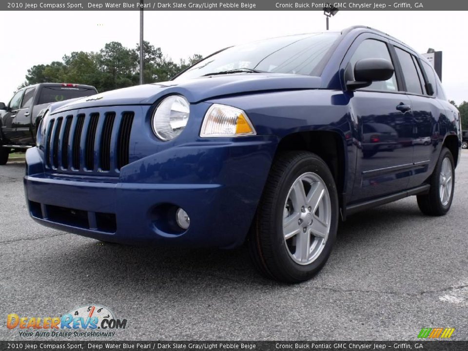 2010 Jeep Compass Sport Deep Water Blue Pearl / Dark Slate Gray/Light Pebble Beige Photo #4