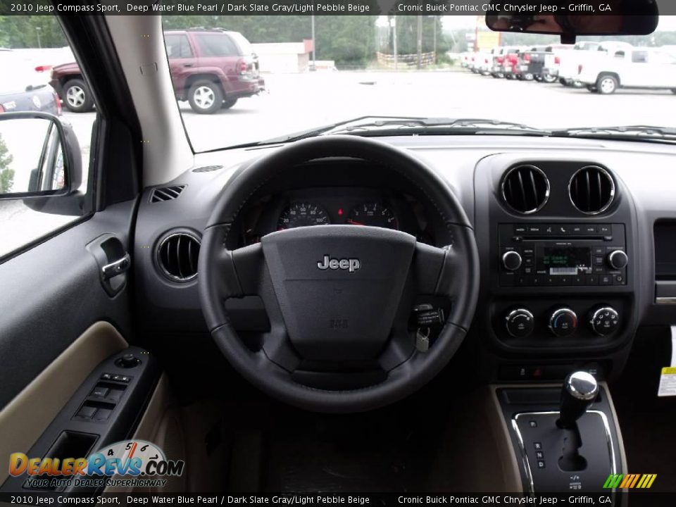 2010 Jeep Compass Sport Deep Water Blue Pearl / Dark Slate Gray/Light Pebble Beige Photo #17