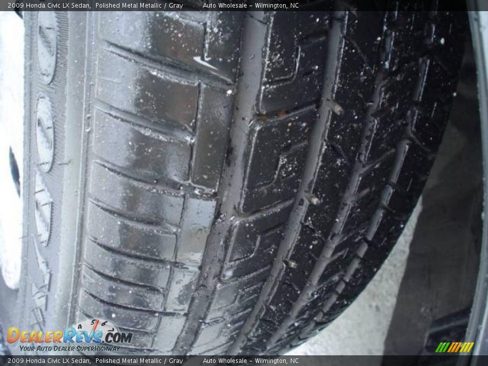 2009 Honda Civic LX Sedan Polished Metal Metallic / Gray Photo #5