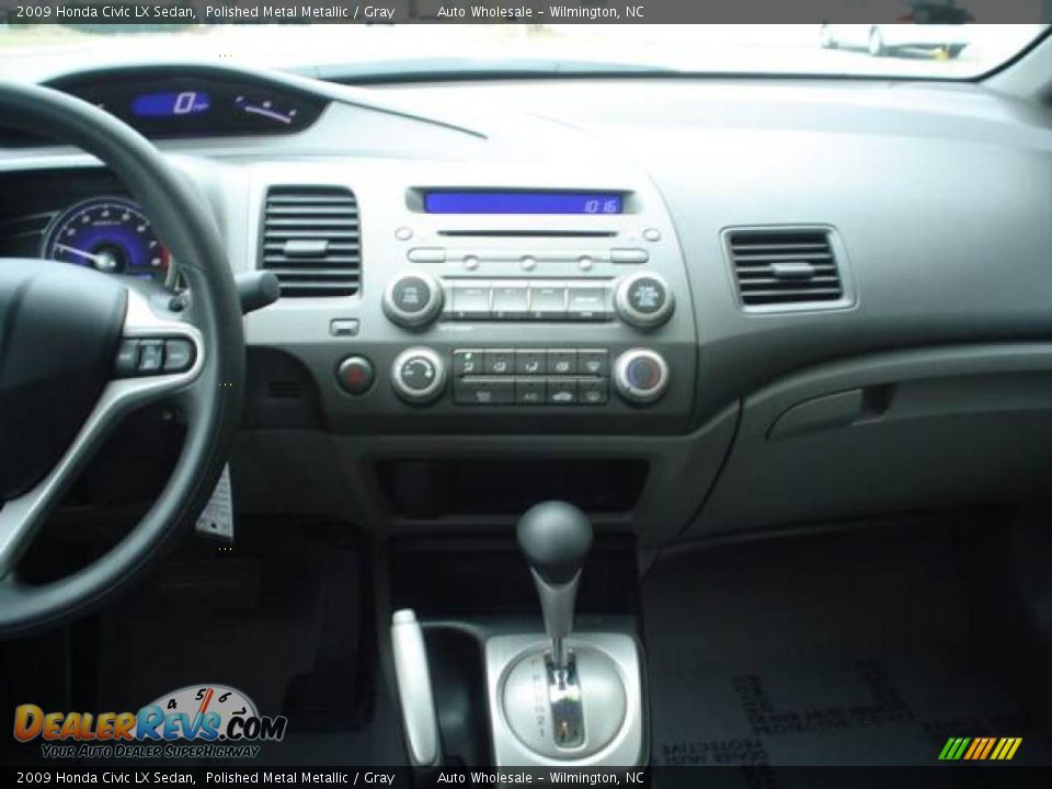 2009 Honda Civic LX Sedan Polished Metal Metallic / Gray Photo #7