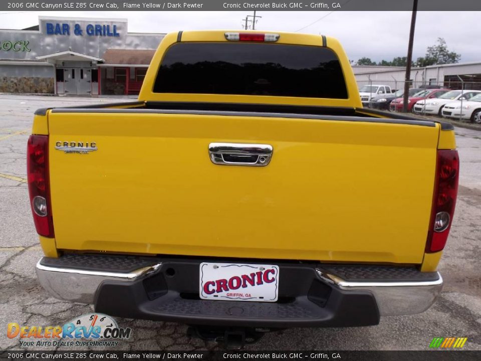 2006 GMC Canyon SLE Z85 Crew Cab Flame Yellow / Dark Pewter Photo #7