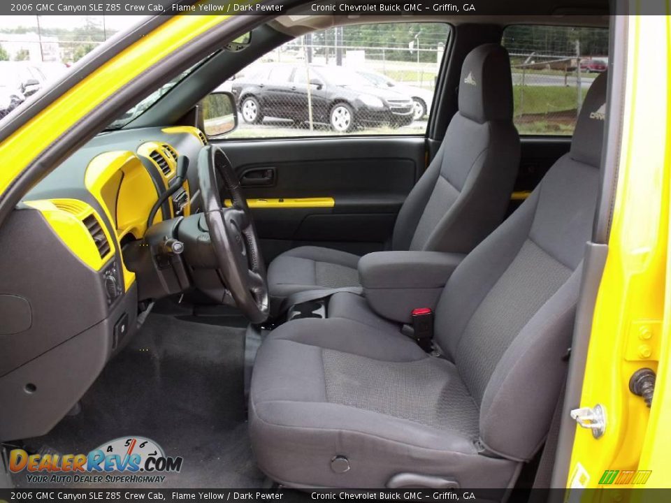 2006 GMC Canyon SLE Z85 Crew Cab Flame Yellow / Dark Pewter Photo #11