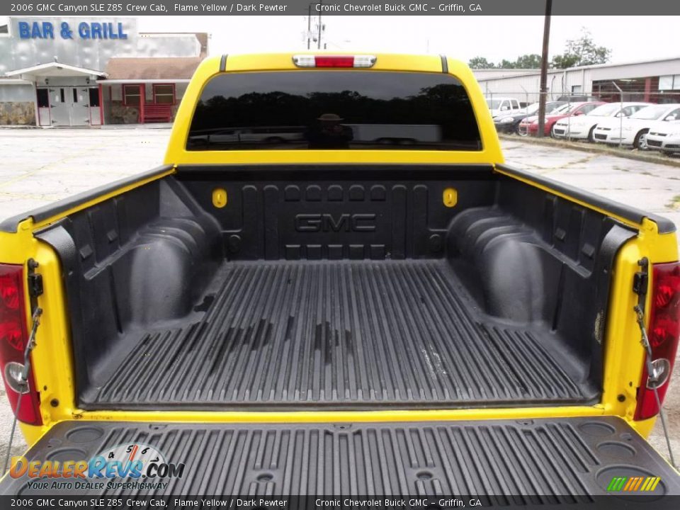 2006 GMC Canyon SLE Z85 Crew Cab Flame Yellow / Dark Pewter Photo #13