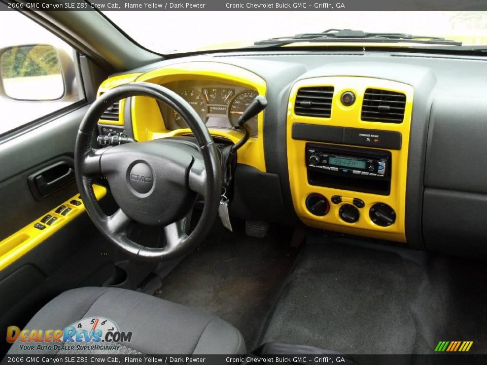 2006 GMC Canyon SLE Z85 Crew Cab Flame Yellow / Dark Pewter Photo #17