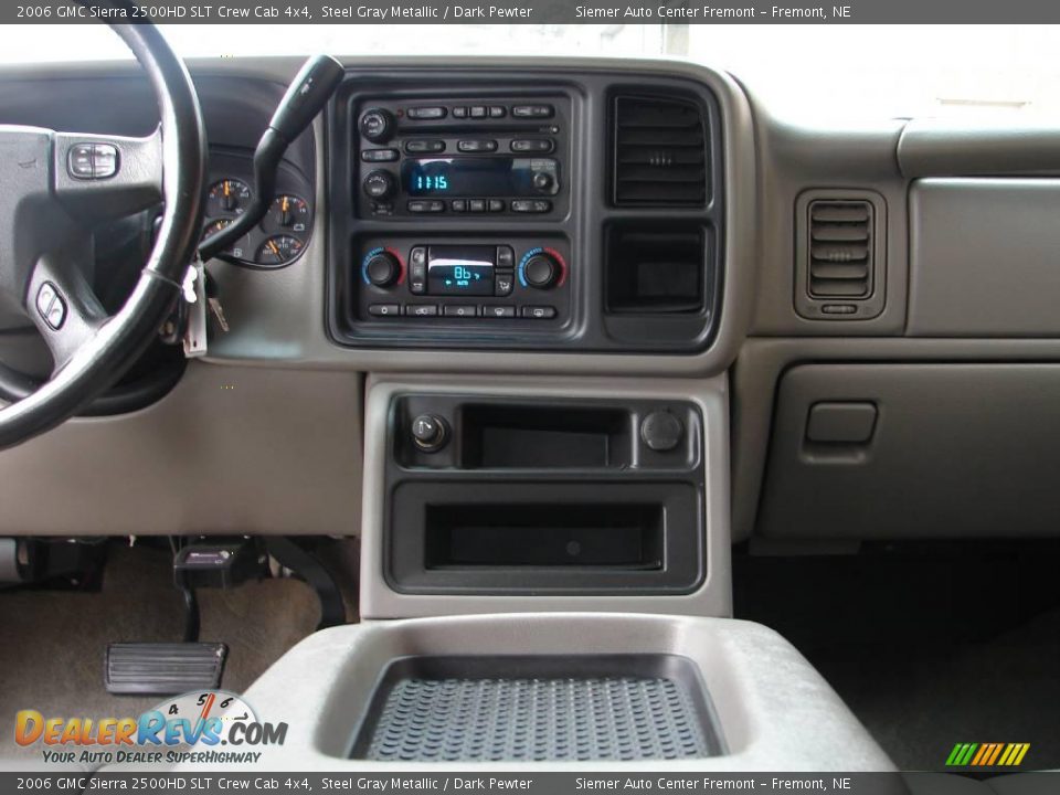 2006 GMC Sierra 2500HD SLT Crew Cab 4x4 Steel Gray Metallic / Dark Pewter Photo #2