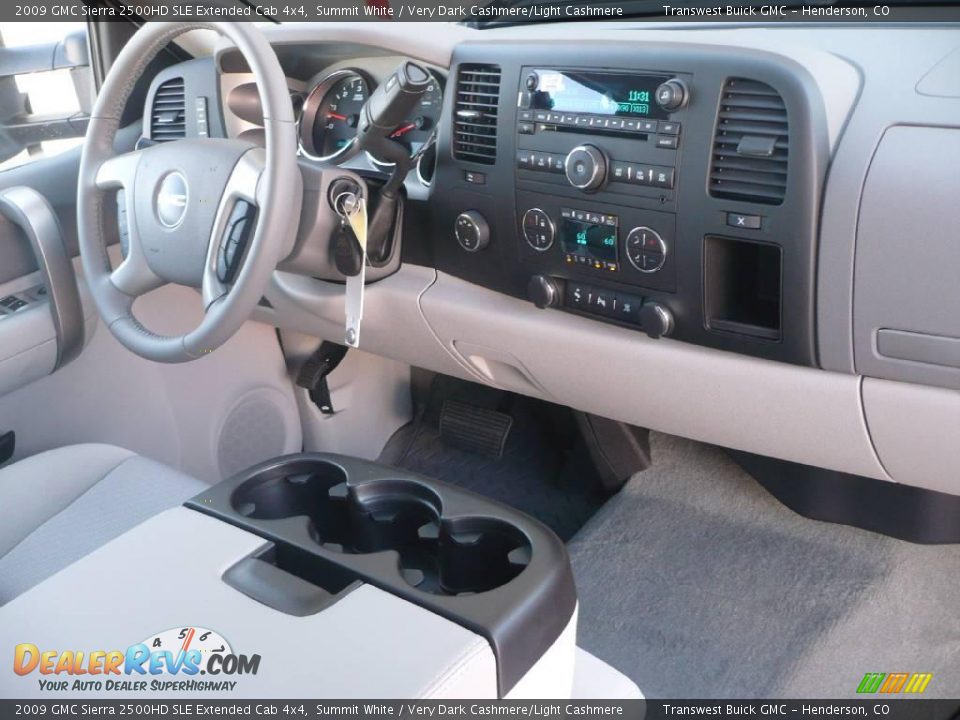 2009 GMC Sierra 2500HD SLE Extended Cab 4x4 Summit White / Very Dark Cashmere/Light Cashmere Photo #6
