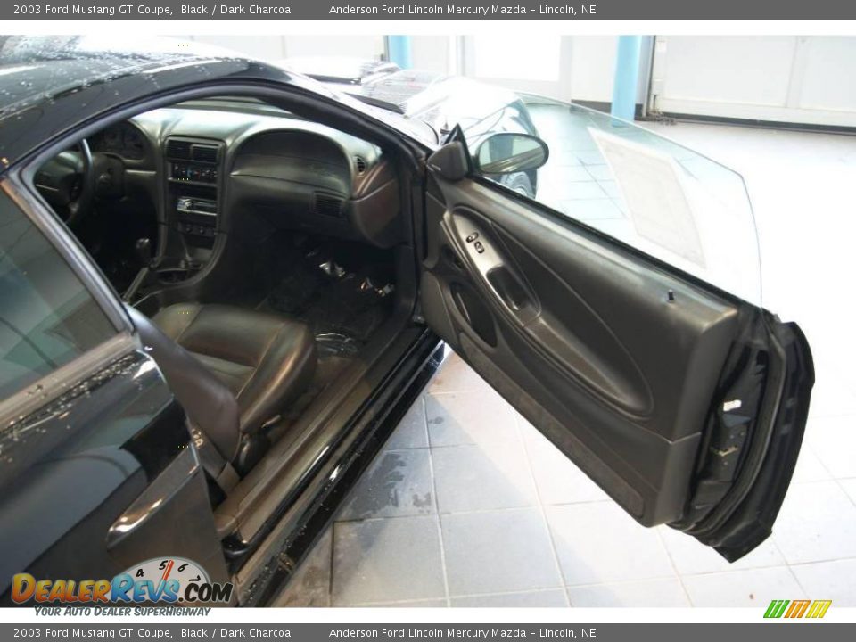 2003 Ford Mustang GT Coupe Black / Dark Charcoal Photo #28