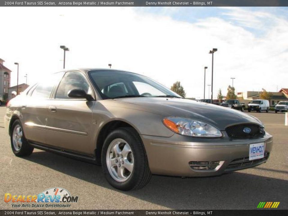 2004 Ford Taurus SES Sedan Arizona Beige Metallic / Medium Parchment Photo #3