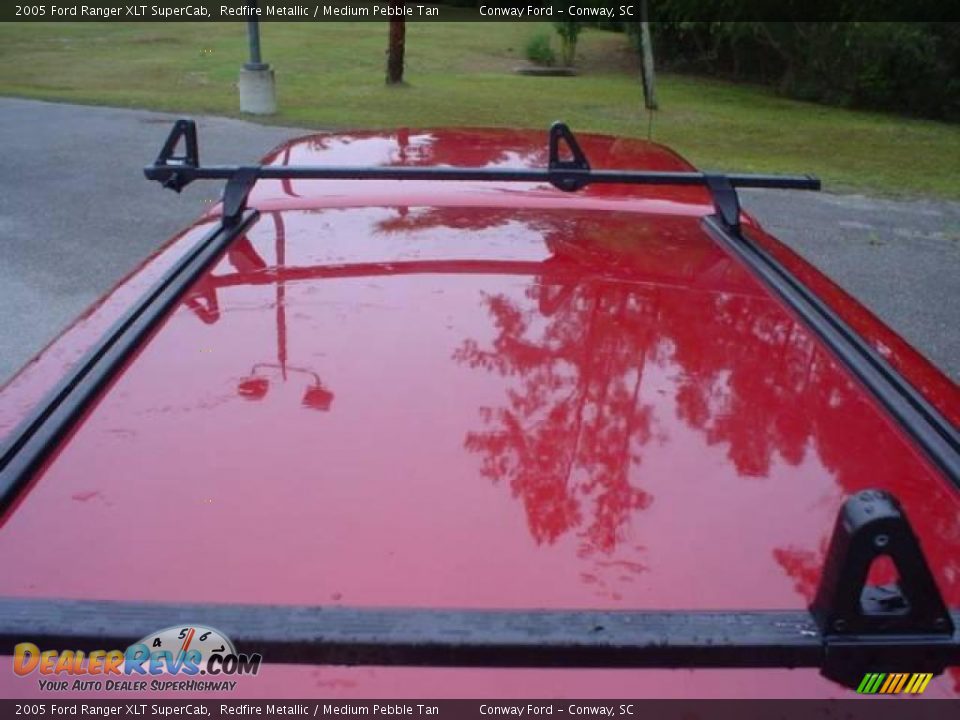 2005 Ford Ranger XLT SuperCab Redfire Metallic / Medium Pebble Tan Photo #15